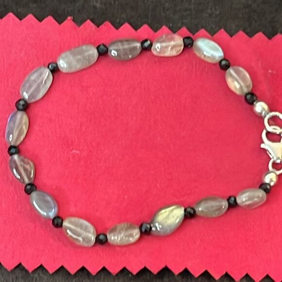 Labradorite & Black Spinel Sterling Silver Bracelet 7.25” - Picture 3 of 8